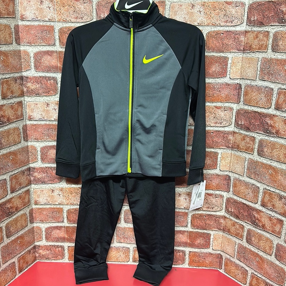 Air Jordan Sweatsuit